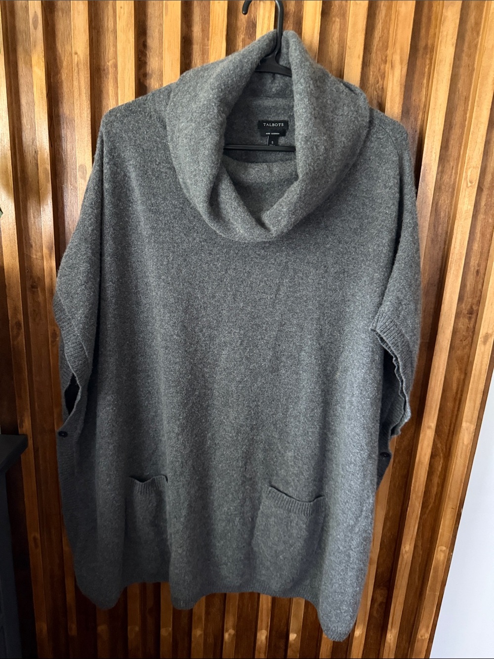 Talbots 100% Cashmere Heathered Gray Poncho. S